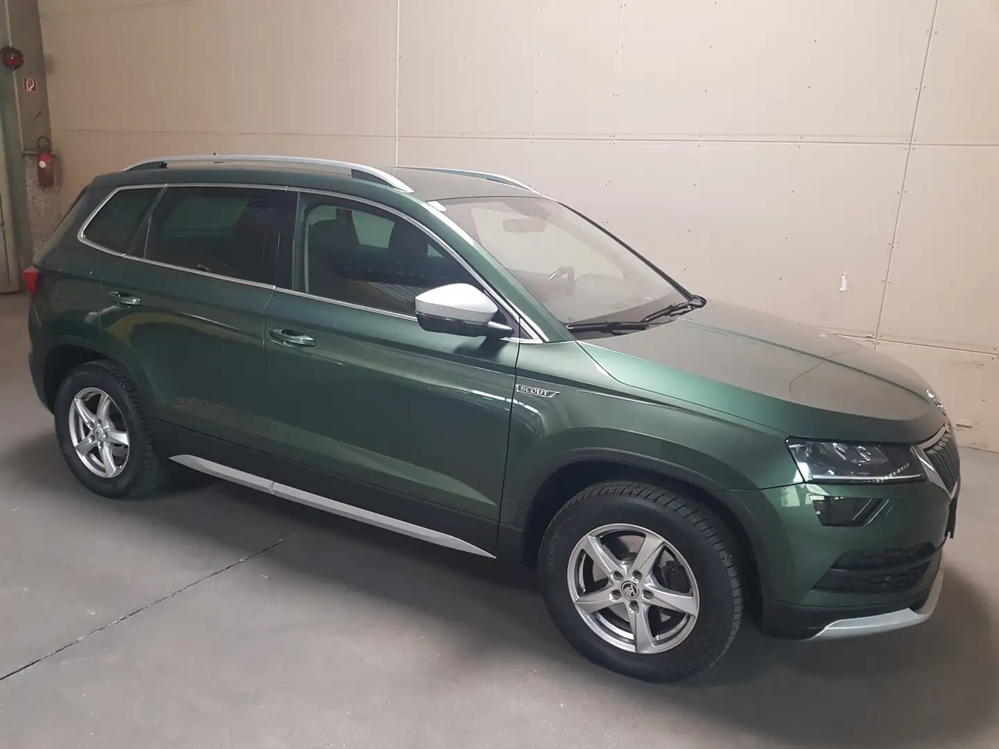 Skoda Karoq 1,6 TDI Ambition 125 - 1
