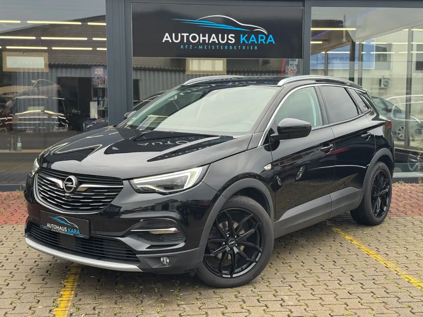 Opel Grandland X 1.6 T Ultimate *Automatik*Garantie Schwarz - 1