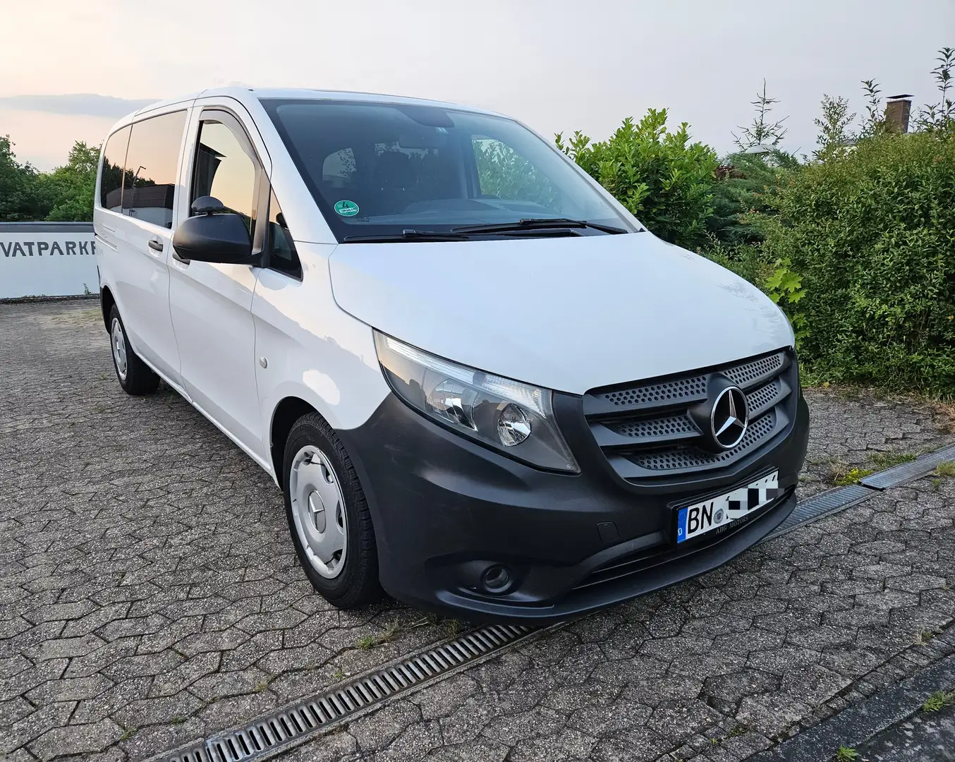 Mercedes-Benz Vito Vito 116 CDI (BT) Tourer 4MATIC Extral. Aut. BASE Blanco - 2