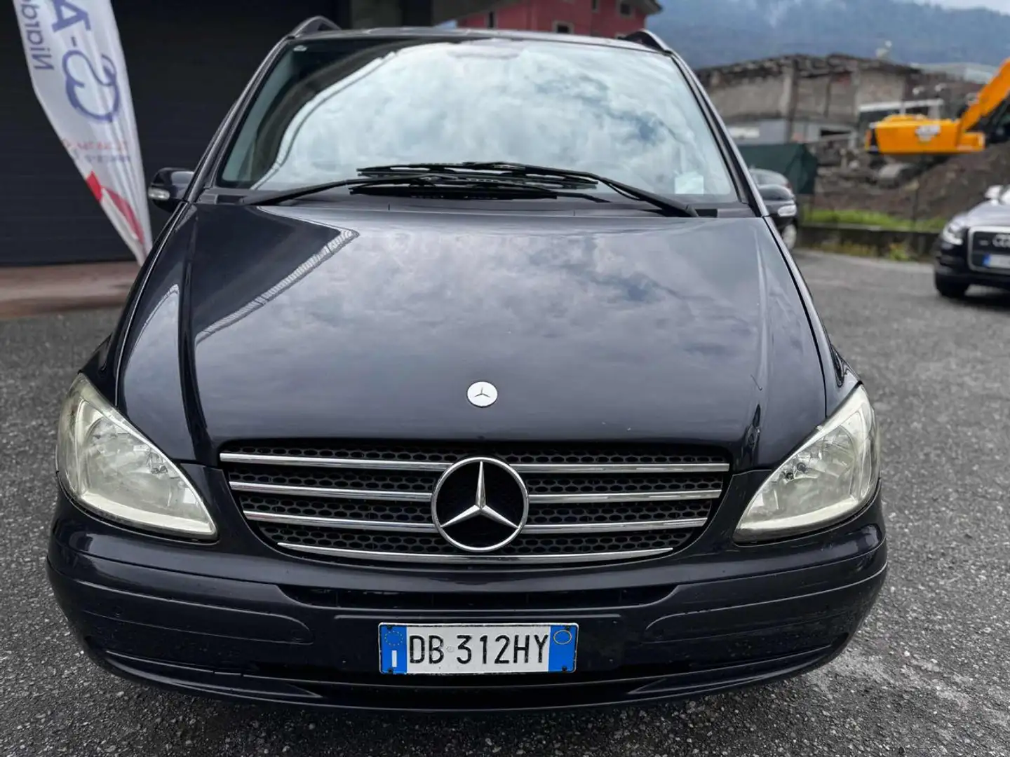 Mercedes-Benz Vito 2.2 109 CDI PC Kombi Compact Noir - 1