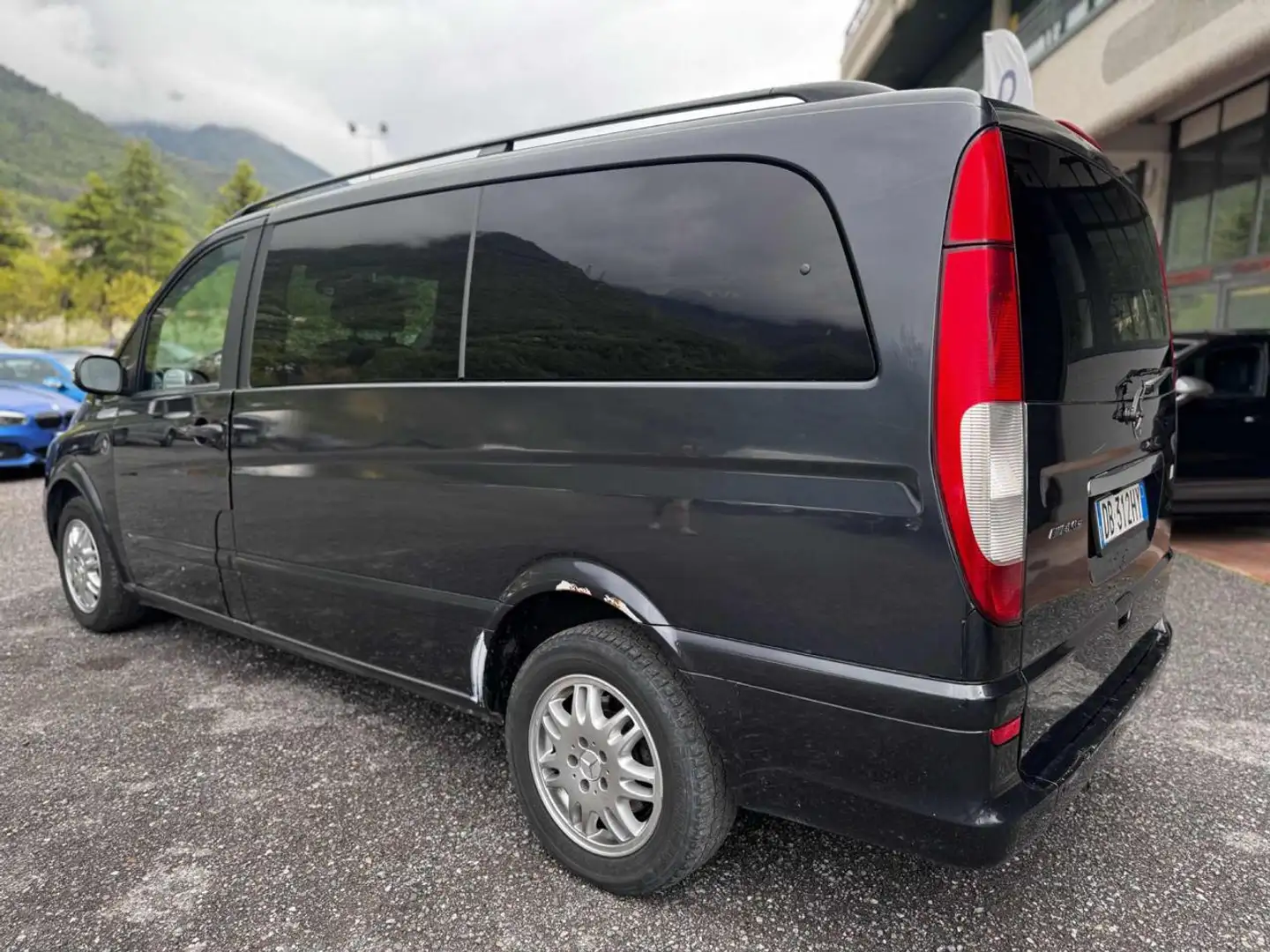 Mercedes-Benz Vito 2.2 109 CDI PC Kombi Compact Noir - 2