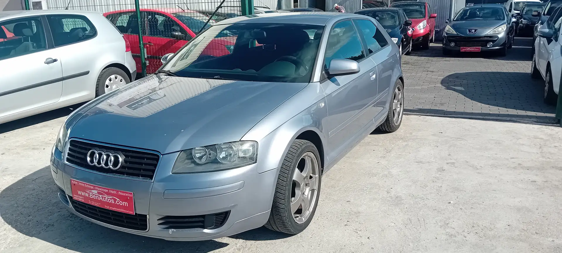 Audi A3 A3 1.6i Ambiente Noir - 2