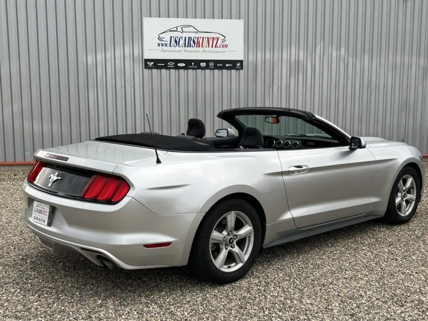 Ford Mustang Cabriolet 2015 Gris - 2