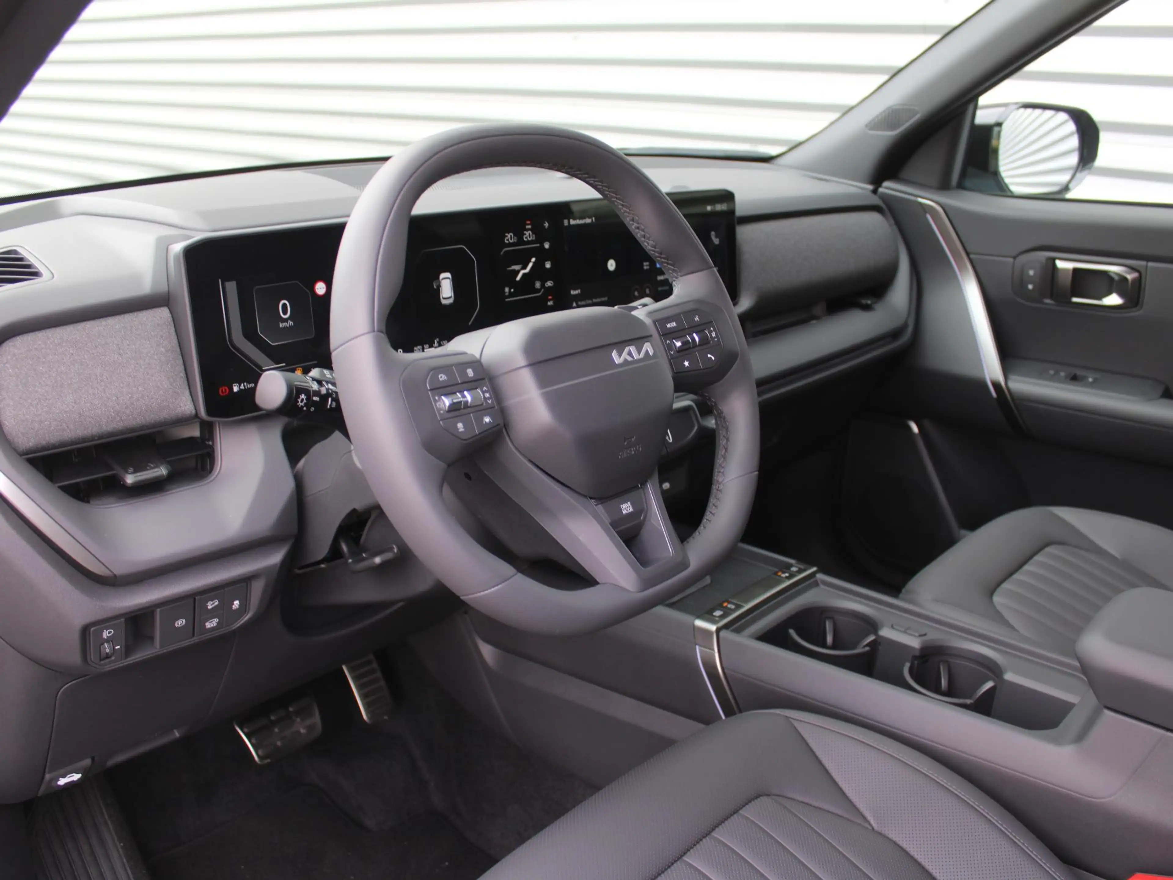 Kia Seltos 1.6 GDi Hybrid X-Line Demo Edition | Stuur-/stoelv — photo 28