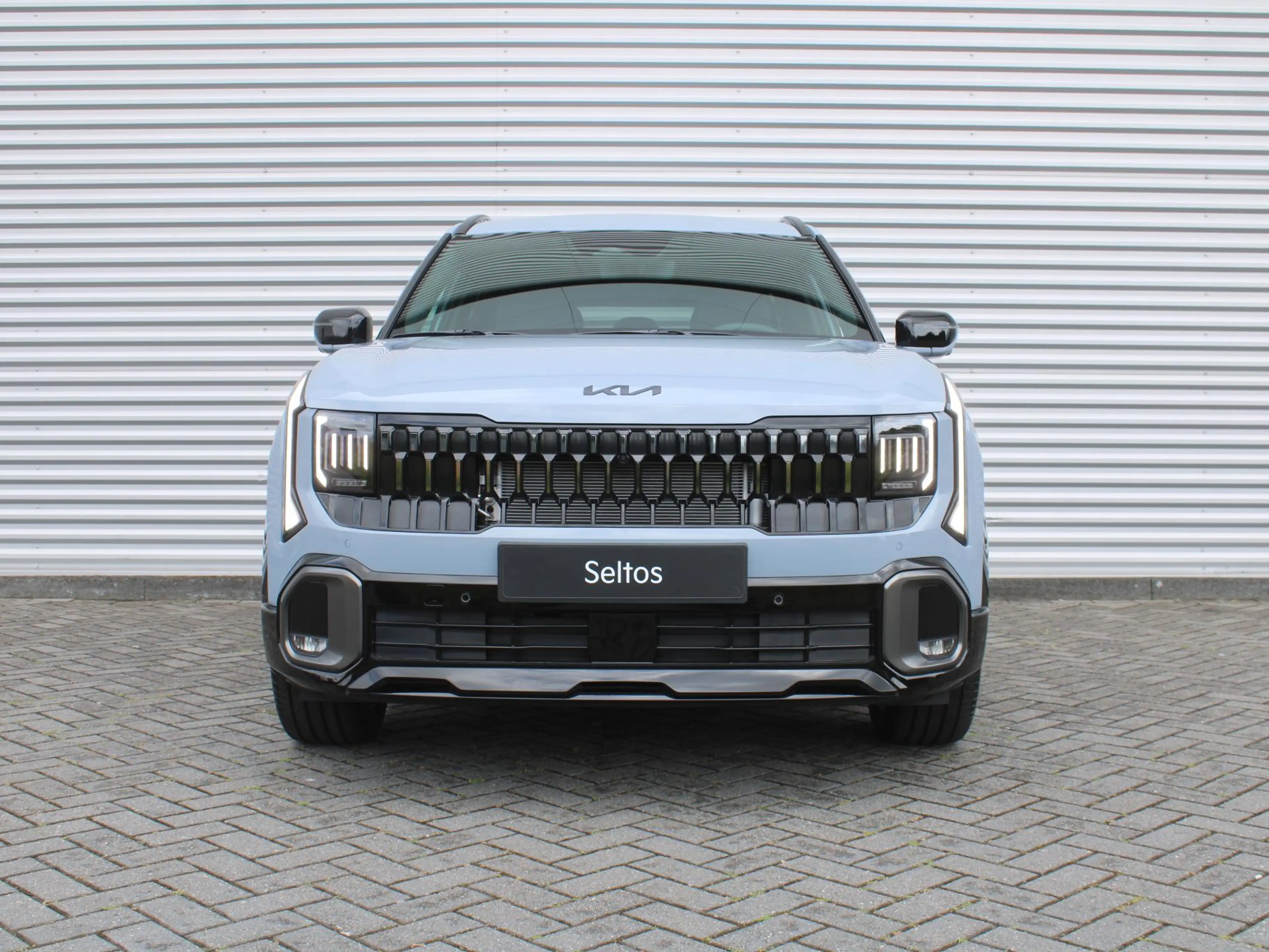 Kia Seltos 1.6 GDi Hybrid X-Line Demo Edition | Stuur-/stoelv — photo 2