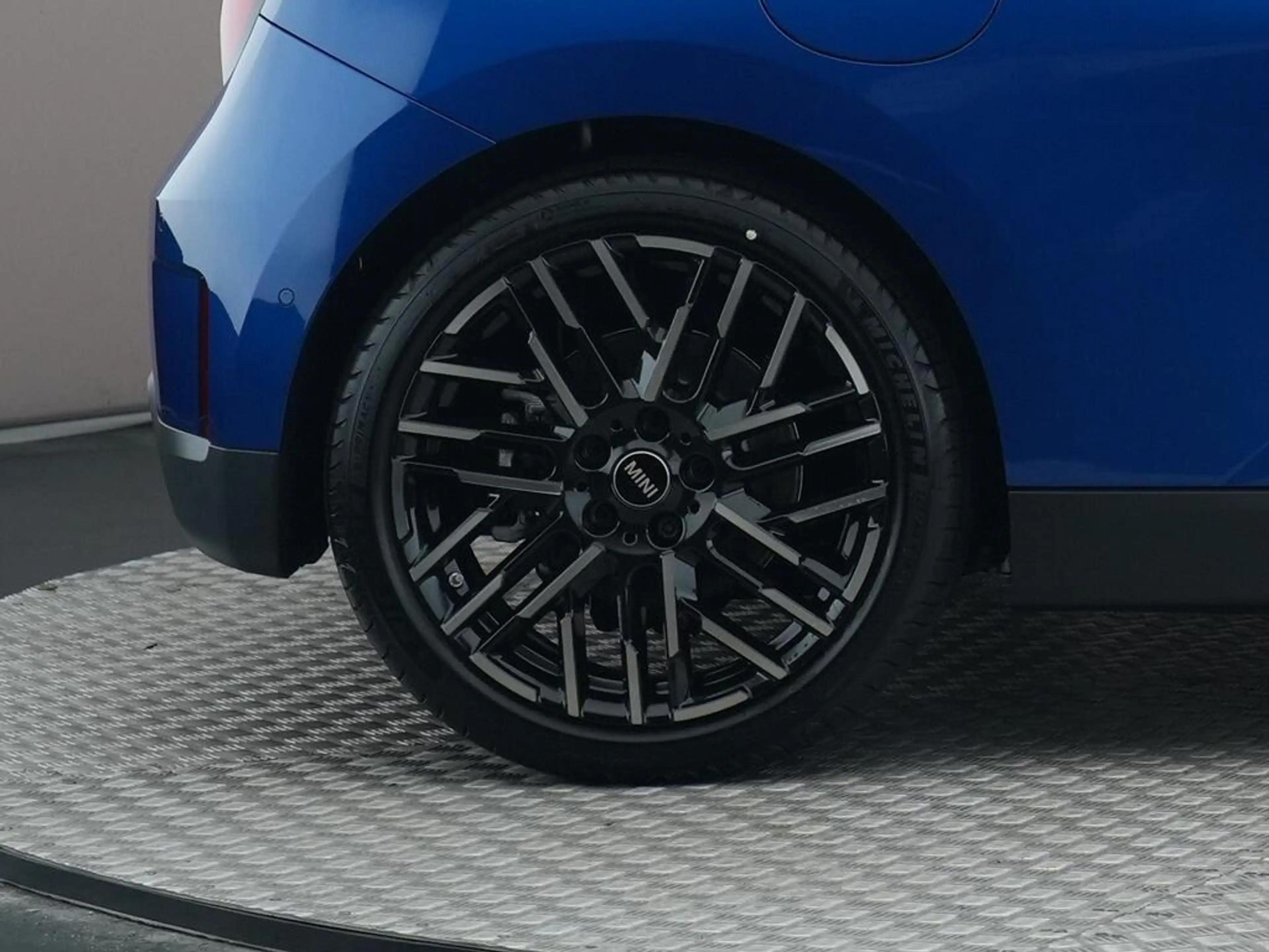 MINI Cooper SE 3-Deurs Favoured M 54.2 kWh — photo 14