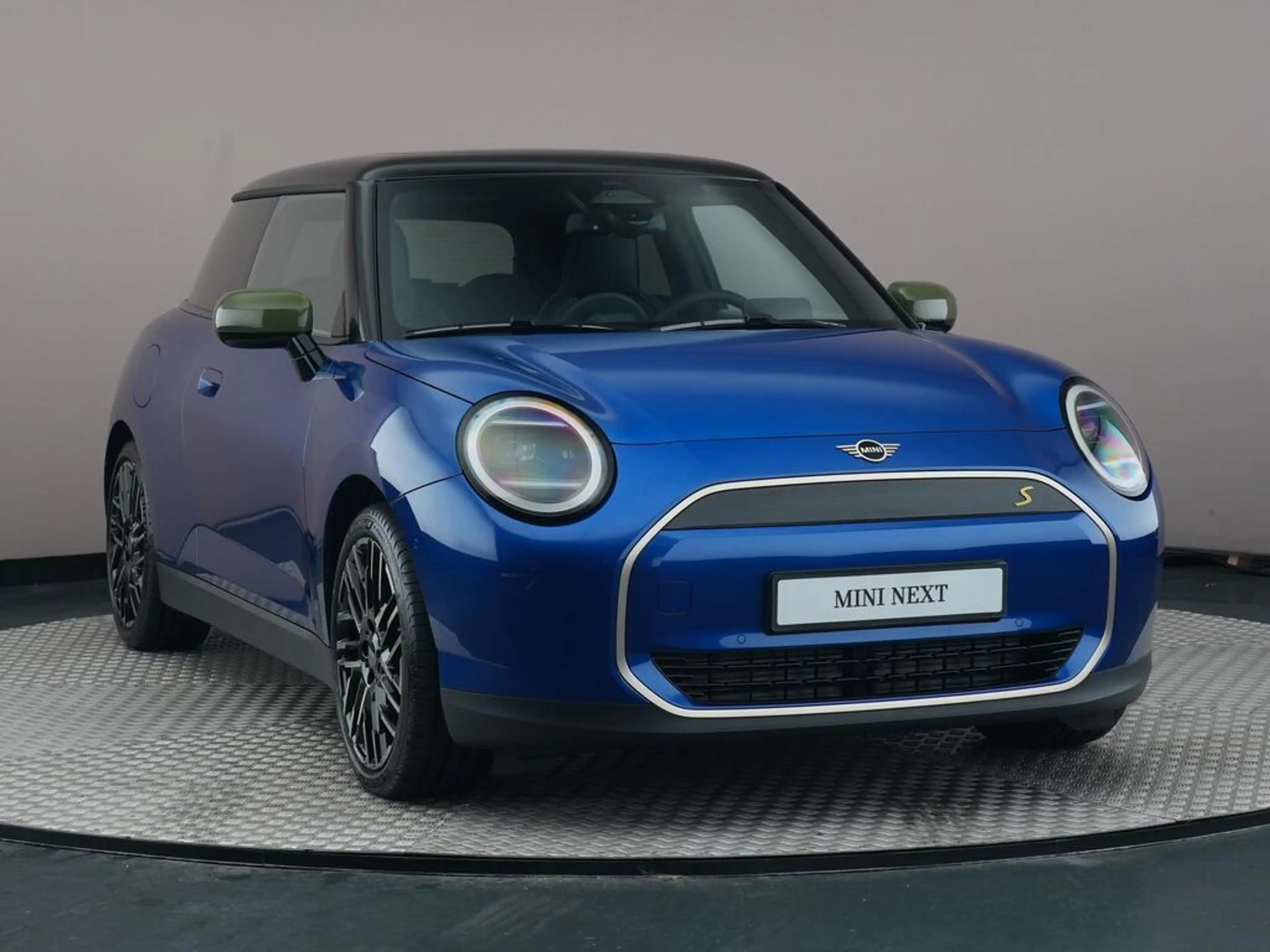 MINI Cooper SE 3-Deurs Favoured M 54.2 kWh — photo 3