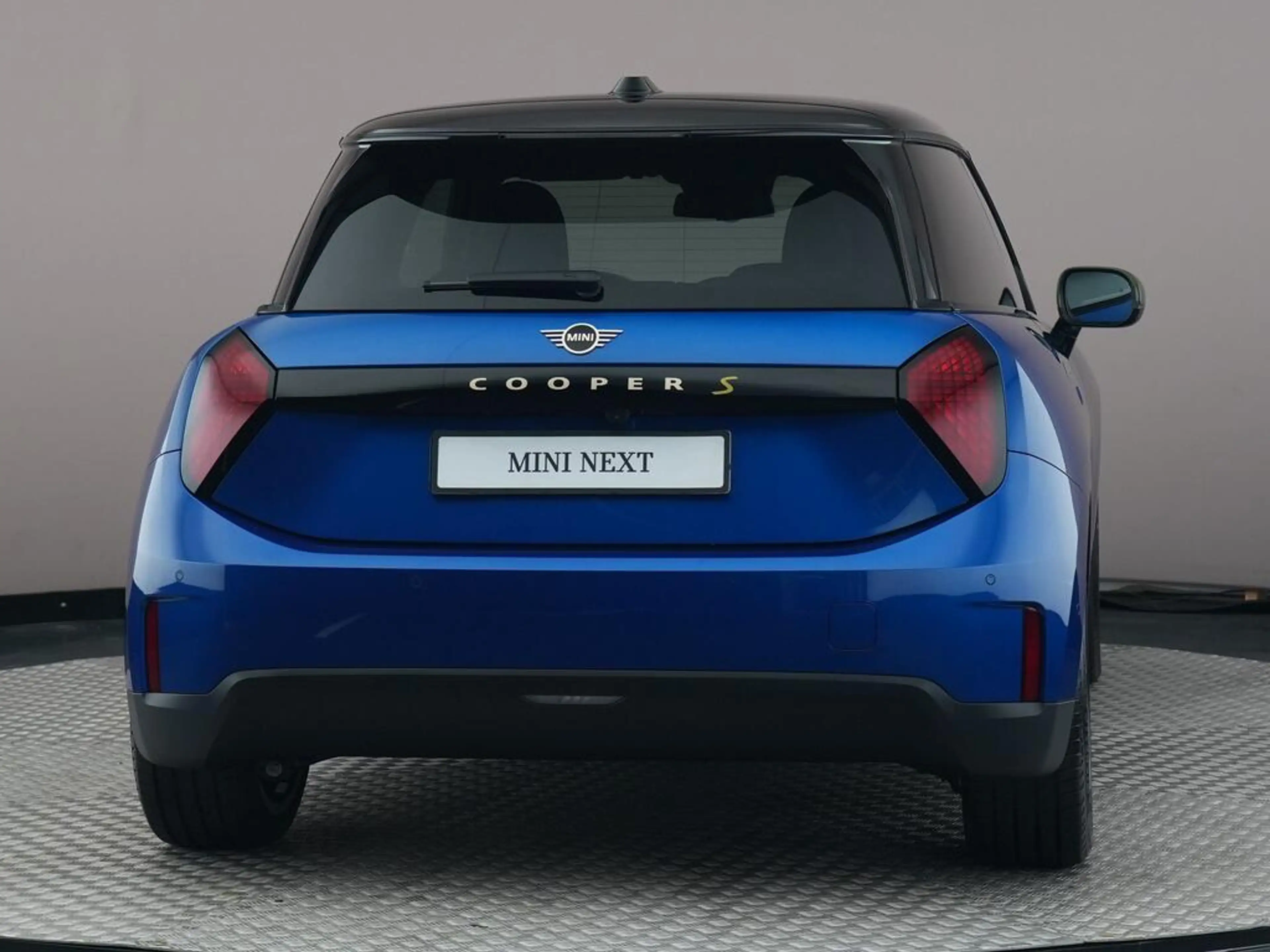 MINI Cooper SE 3-Deurs Favoured M 54.2 kWh — photo 9