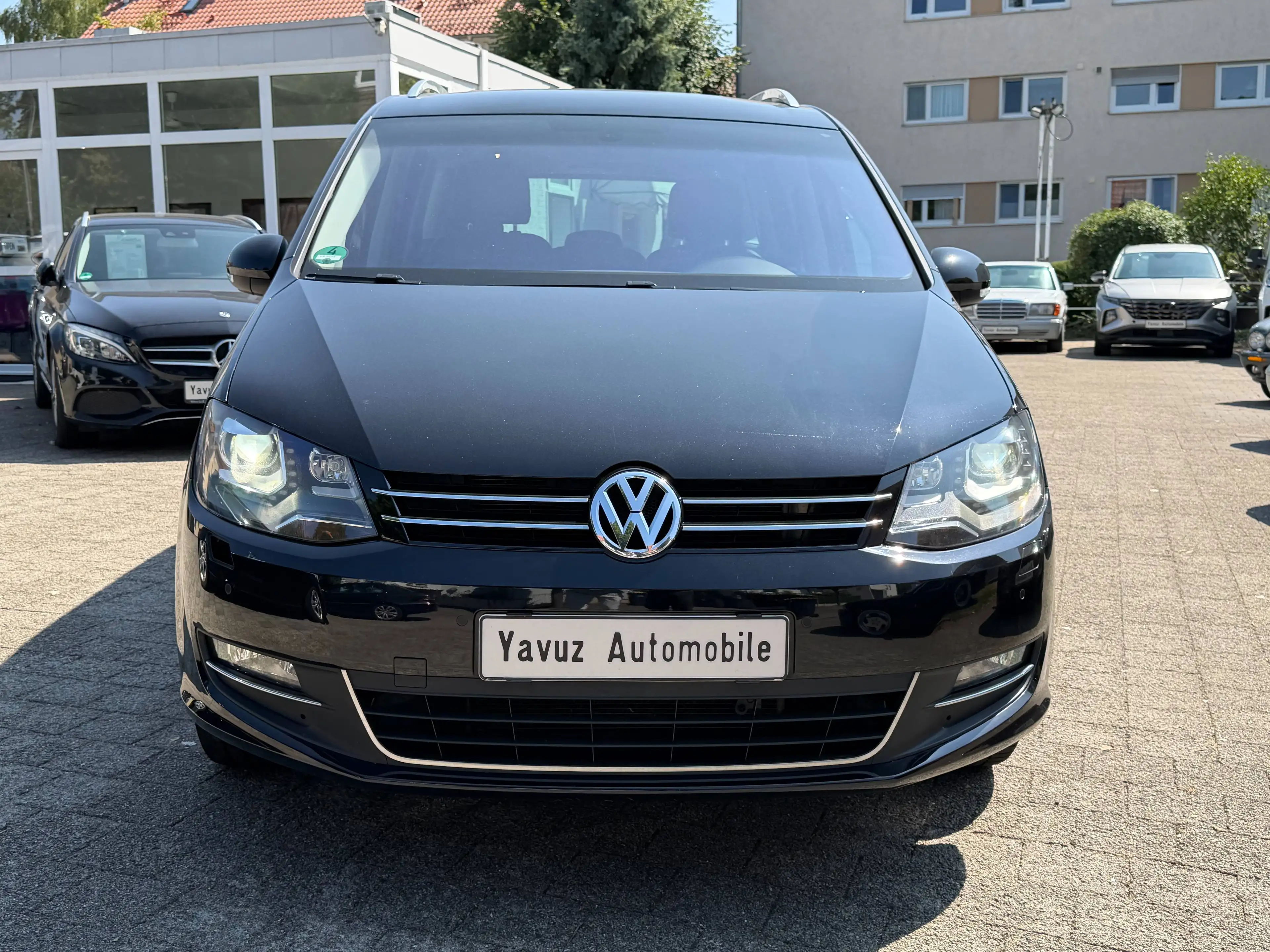 Volkswagen Sharan Highline — photo 6