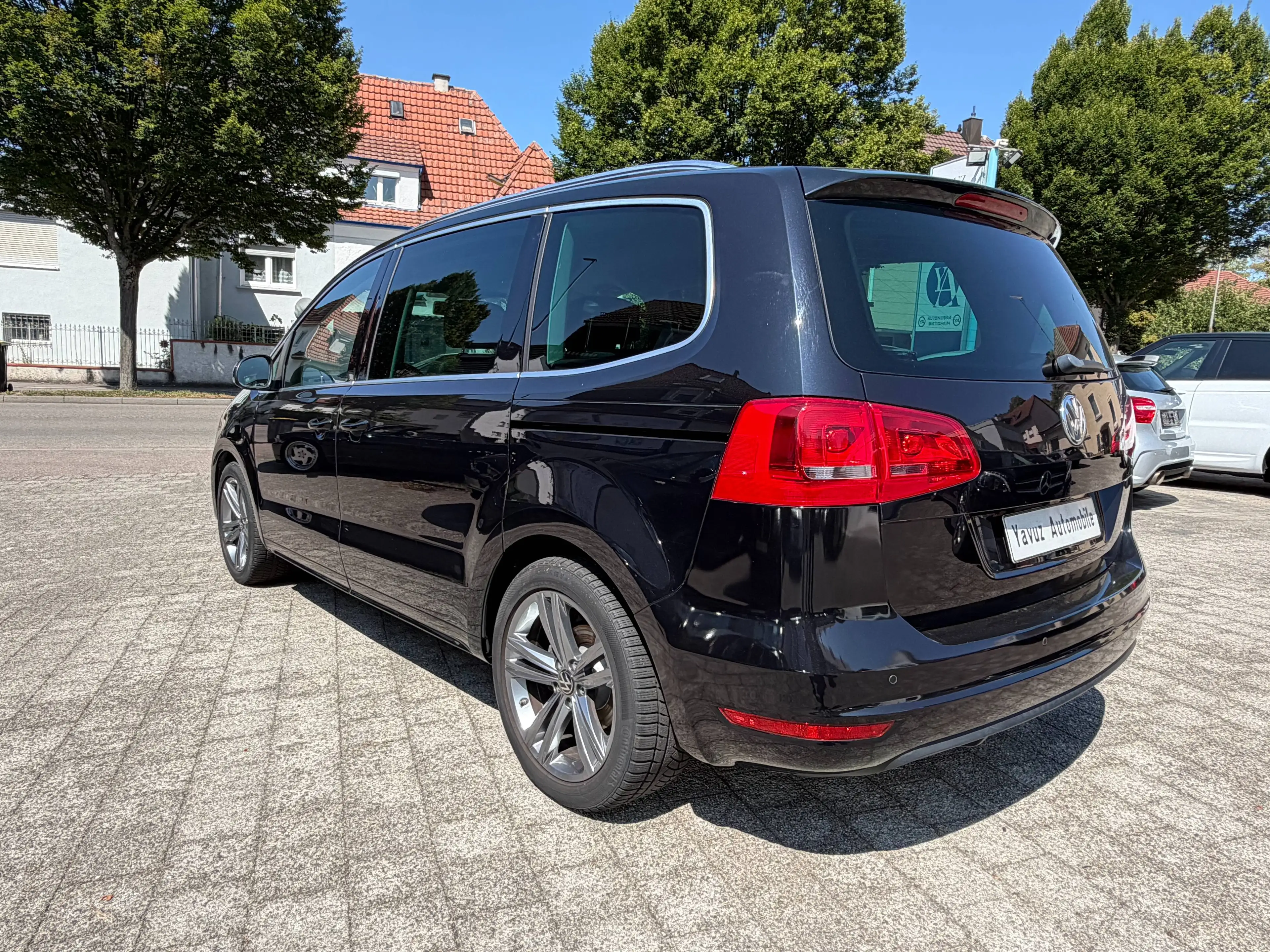 Volkswagen Sharan Highline — photo 5