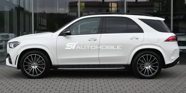 Mercedes-Benz Gle view 2
