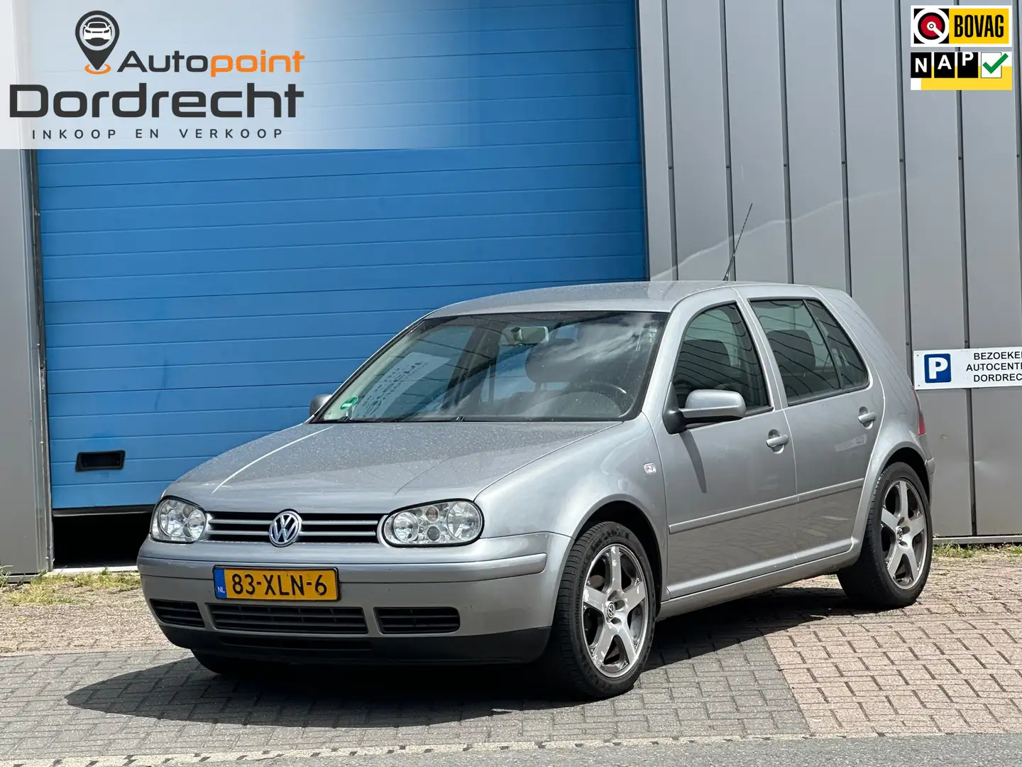 Volkswagen Golf 1.6-16V Grijs - 1