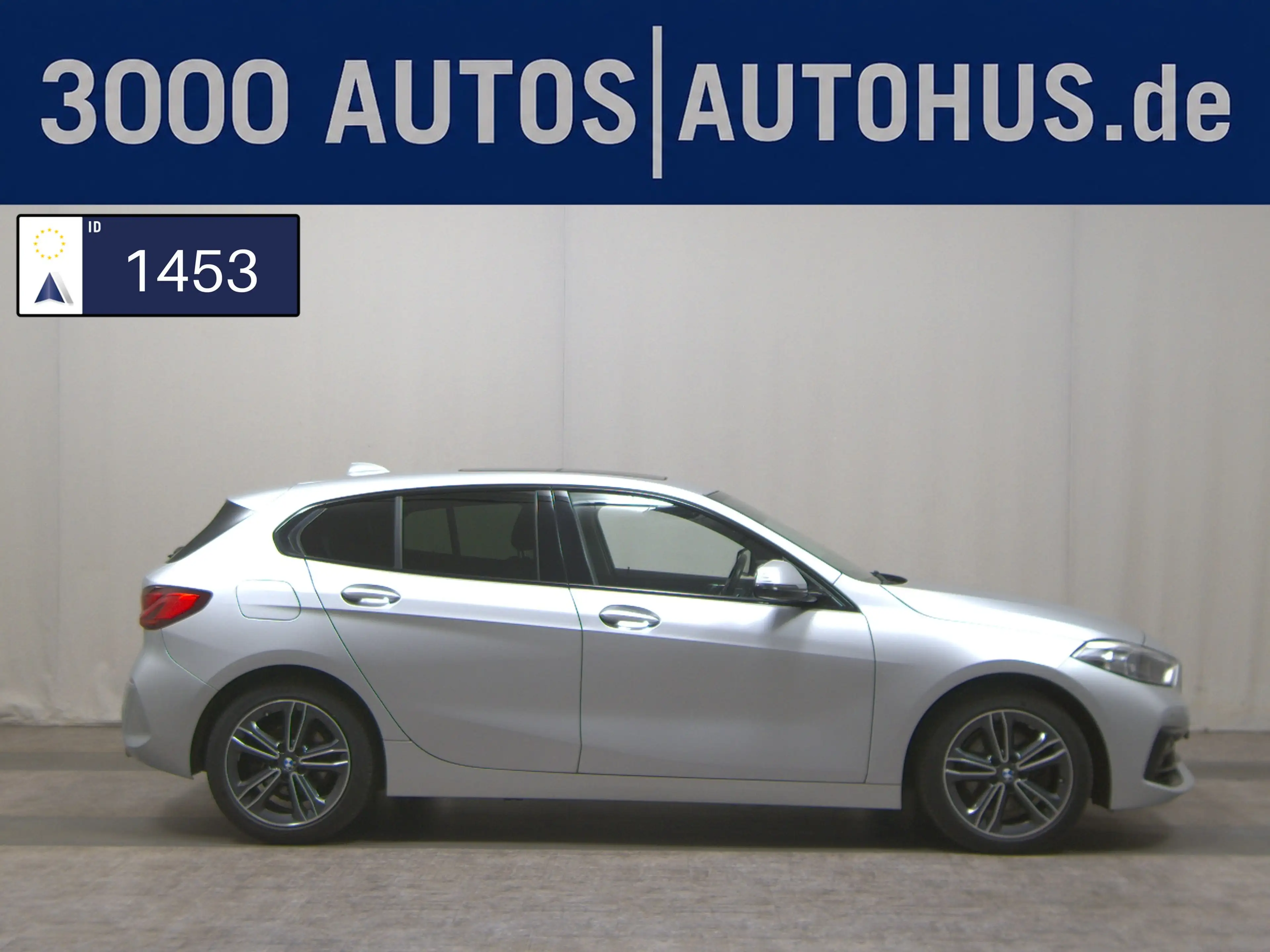 BMW 118 118dA Sport Line Navi LED Pano LC prof. HuD