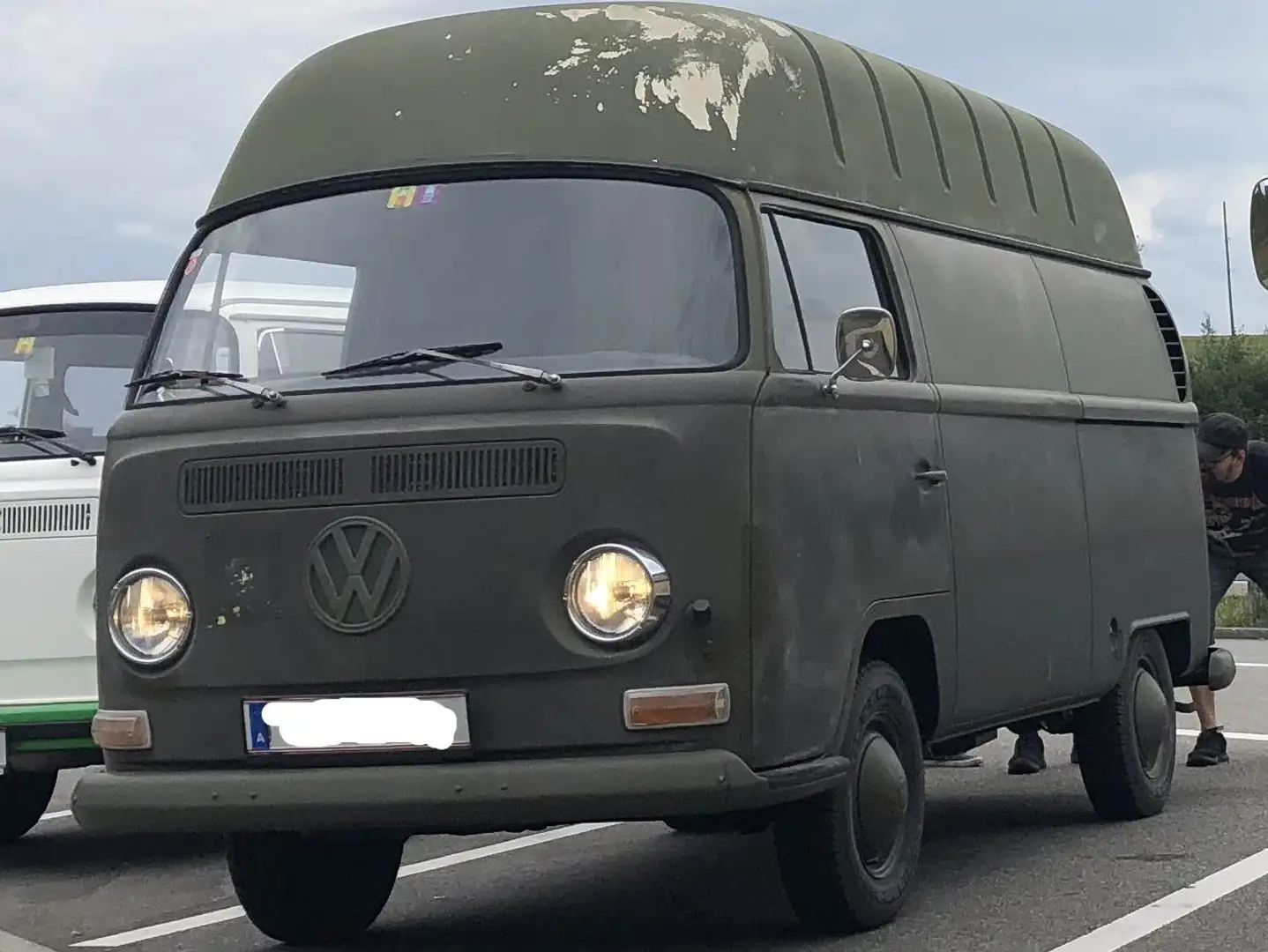 Volkswagen T2 T2a Hochdach Schweizer Armee 1969 - erst 40.000km Green - 1