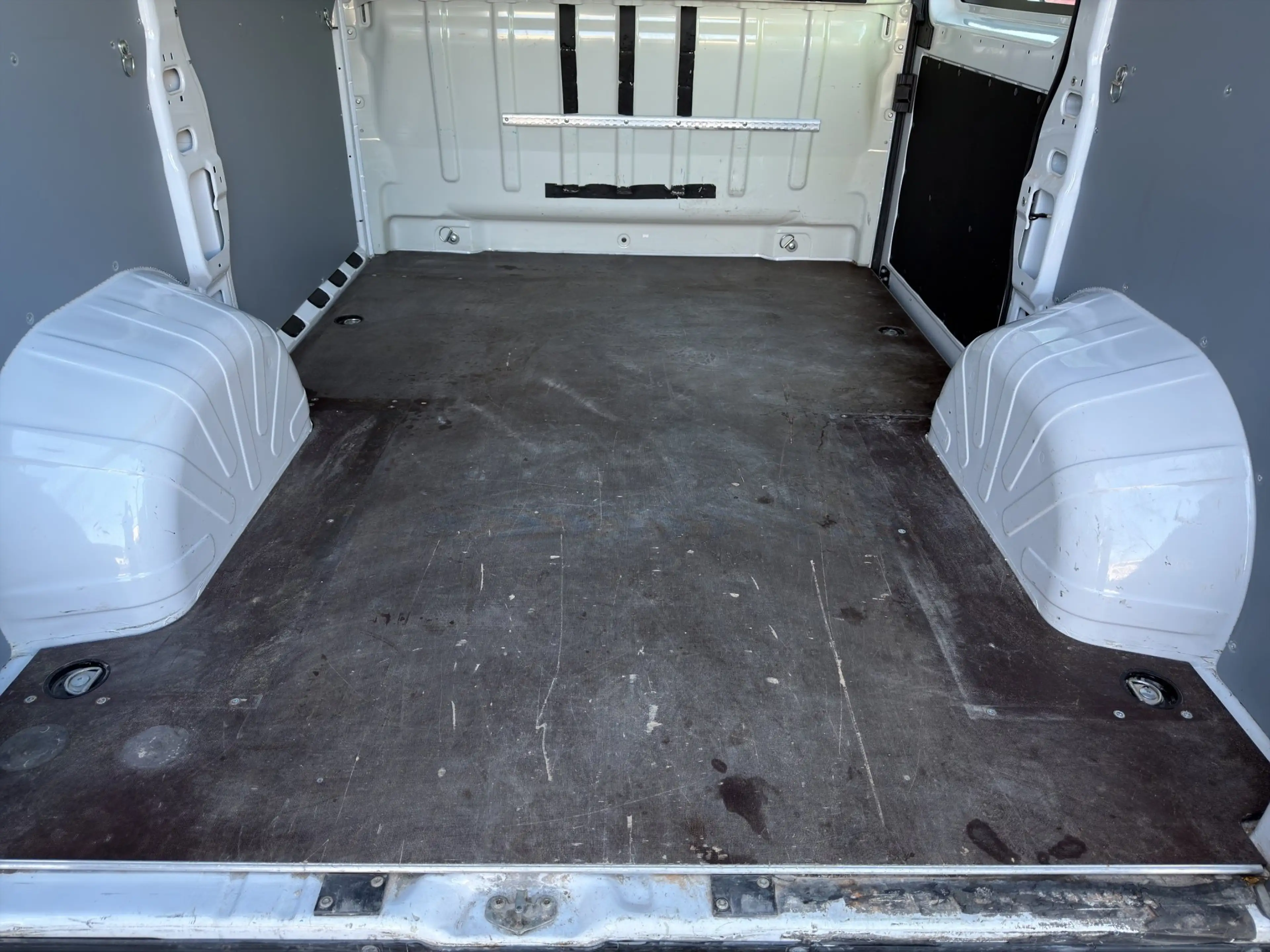 Opel Movano 2.2 Diesel 140 L1H1 3.5t Ka AHK+KAMERA — photo 12
