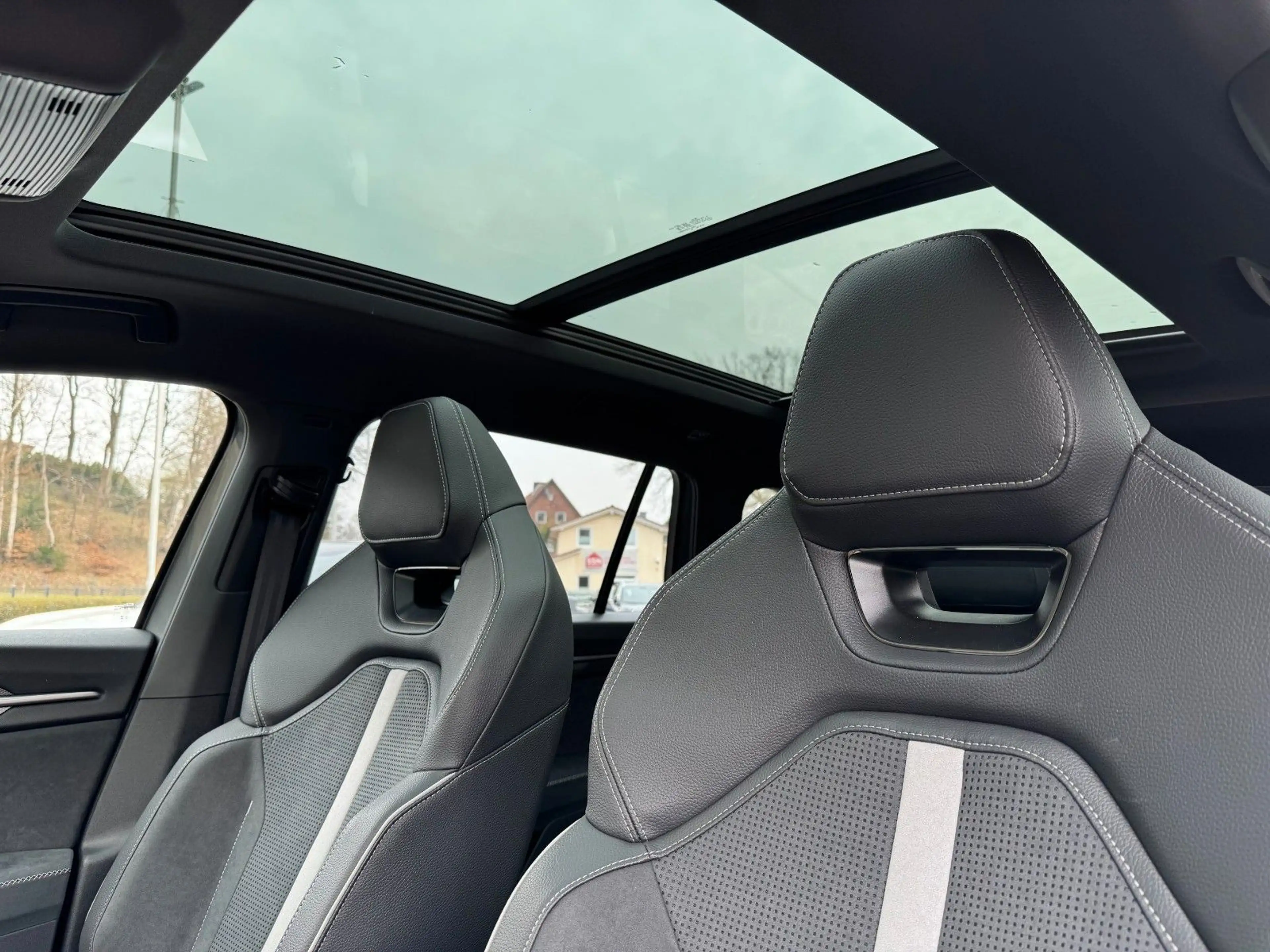 Skoda Kodiaq 1.5 TSI Sportline AHK+Pano+Matrix+7-Sitze — photo 13