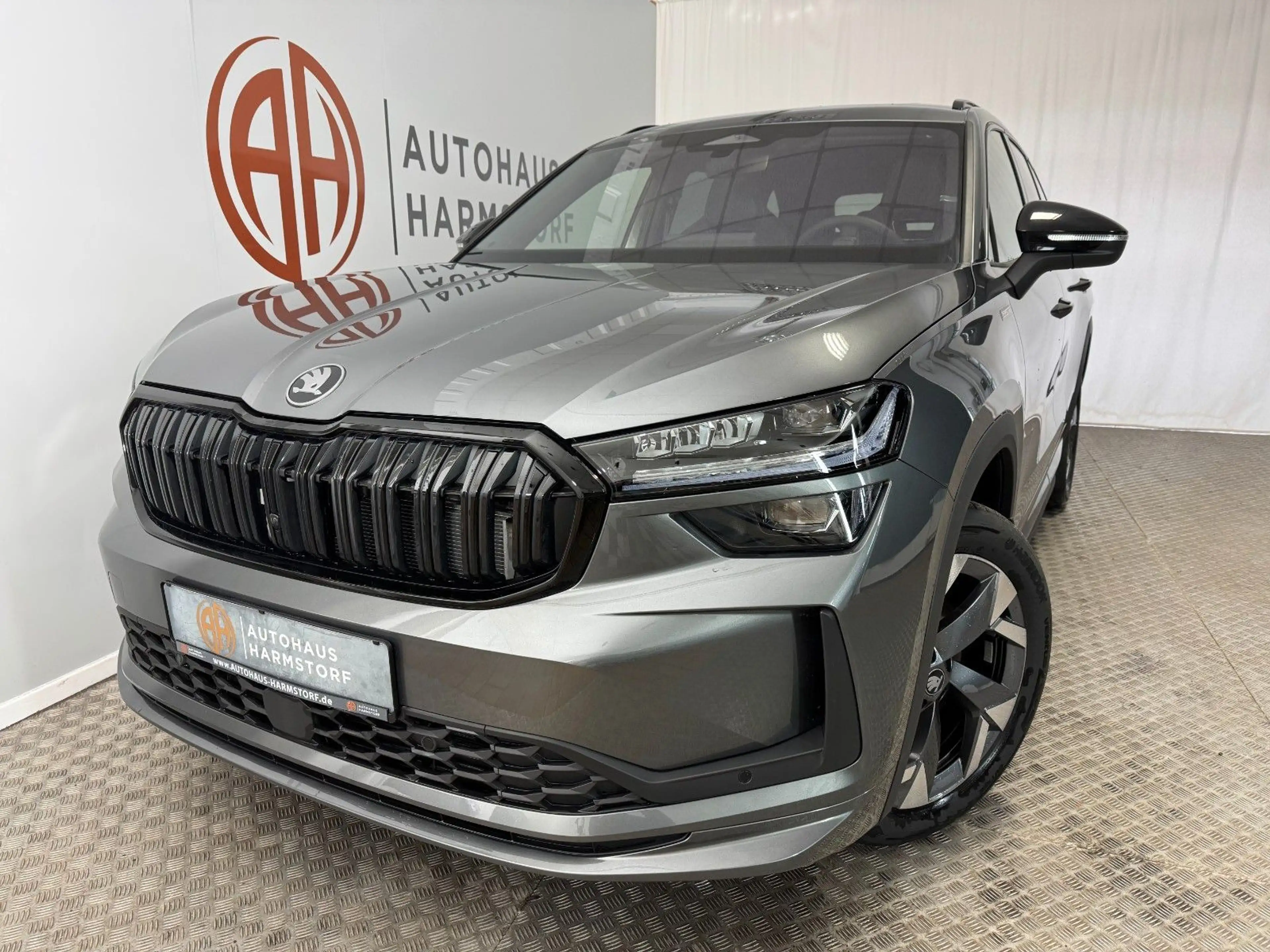 Skoda Kodiaq 1.5 TSI Sportline AHK+Pano+Matrix+7-Sitze