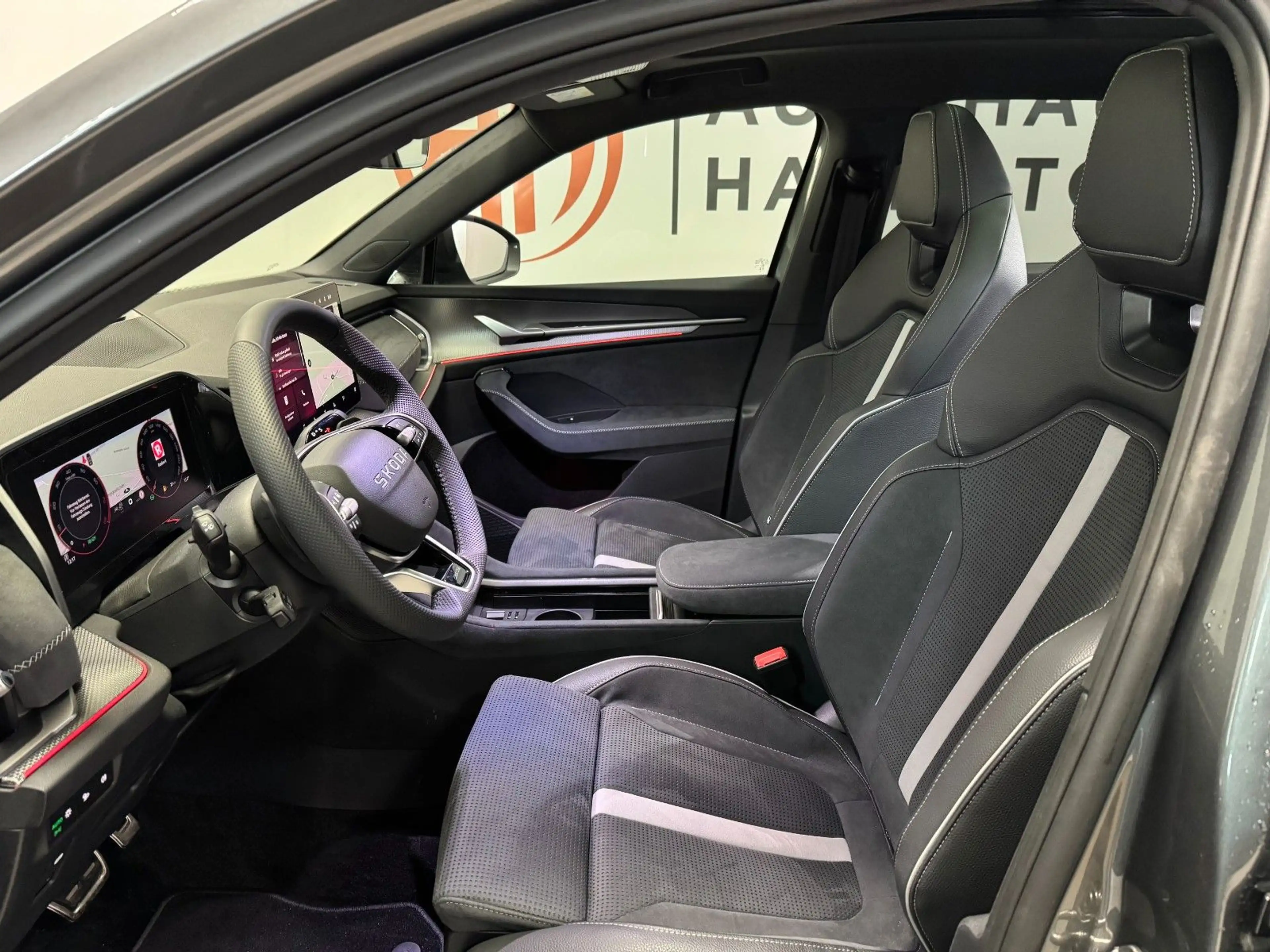 Skoda Kodiaq 1.5 TSI Sportline AHK+Pano+Matrix+7-Sitze — photo 12
