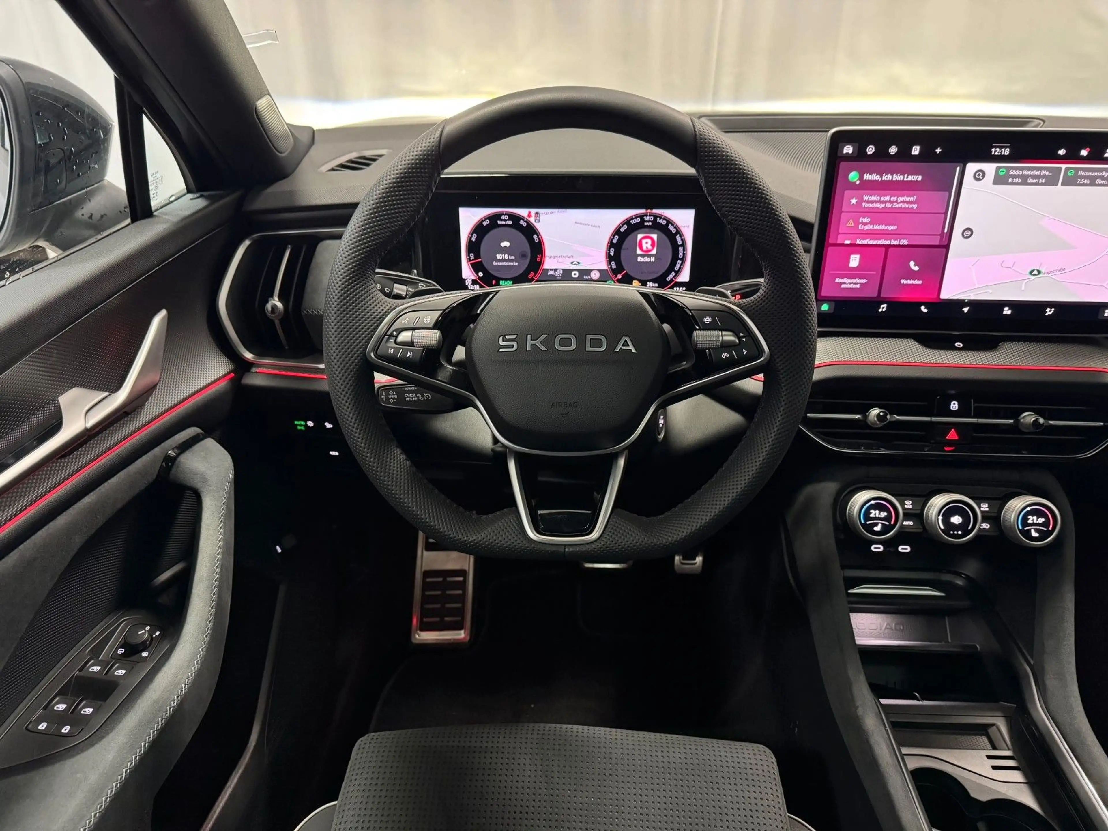 Skoda Kodiaq 1.5 TSI Sportline AHK+Pano+Matrix+7-Sitze — photo 14