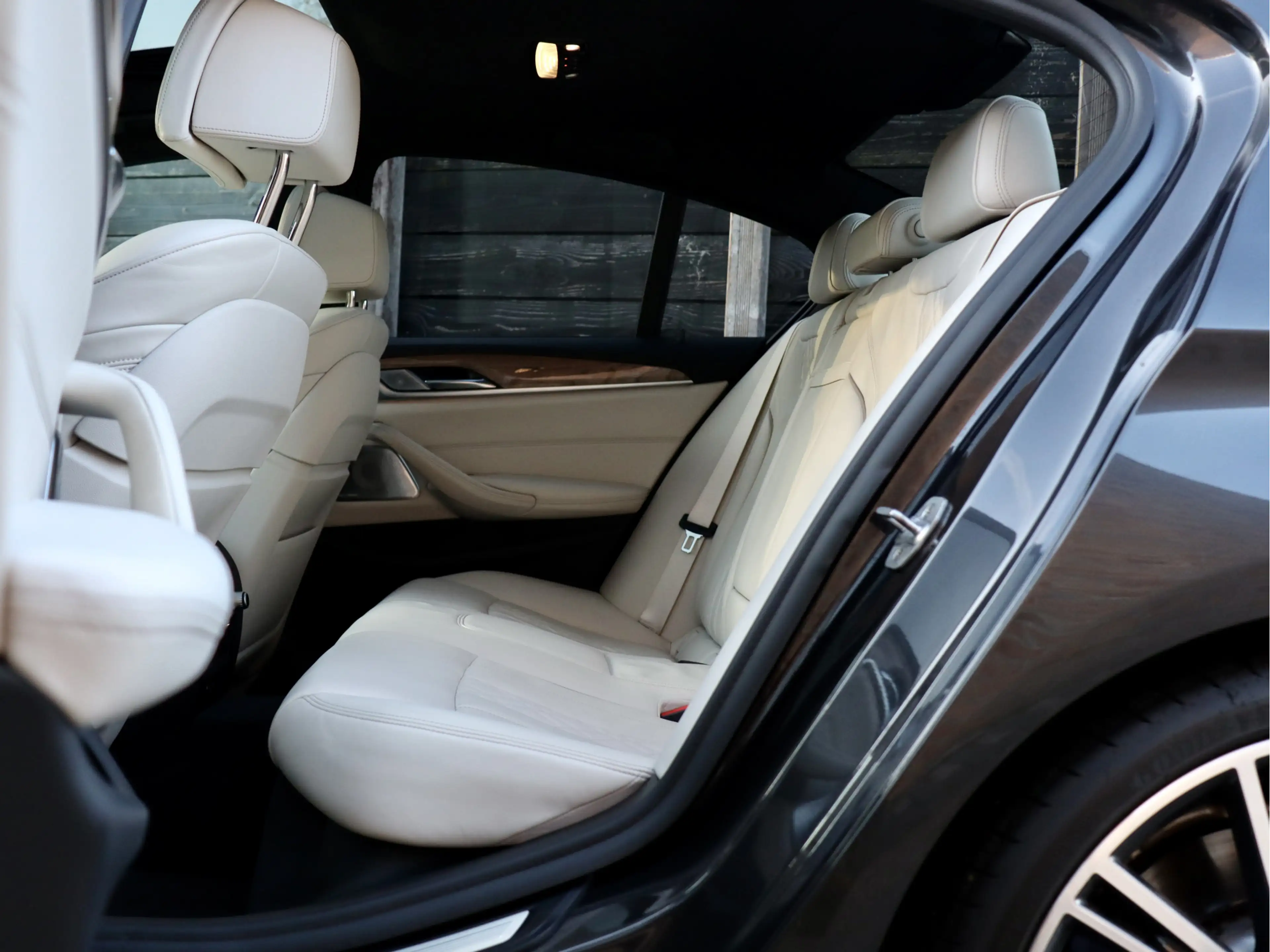 BMW M550 5-serie M550i xDrive High Executive dealer O.H., p — photo 15