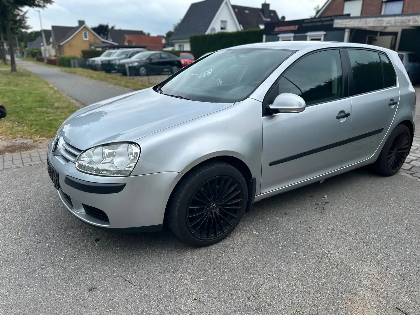 Volkswagen Golf V Lim. Trendline/1-Hand/Klima/Alu Silber - 1