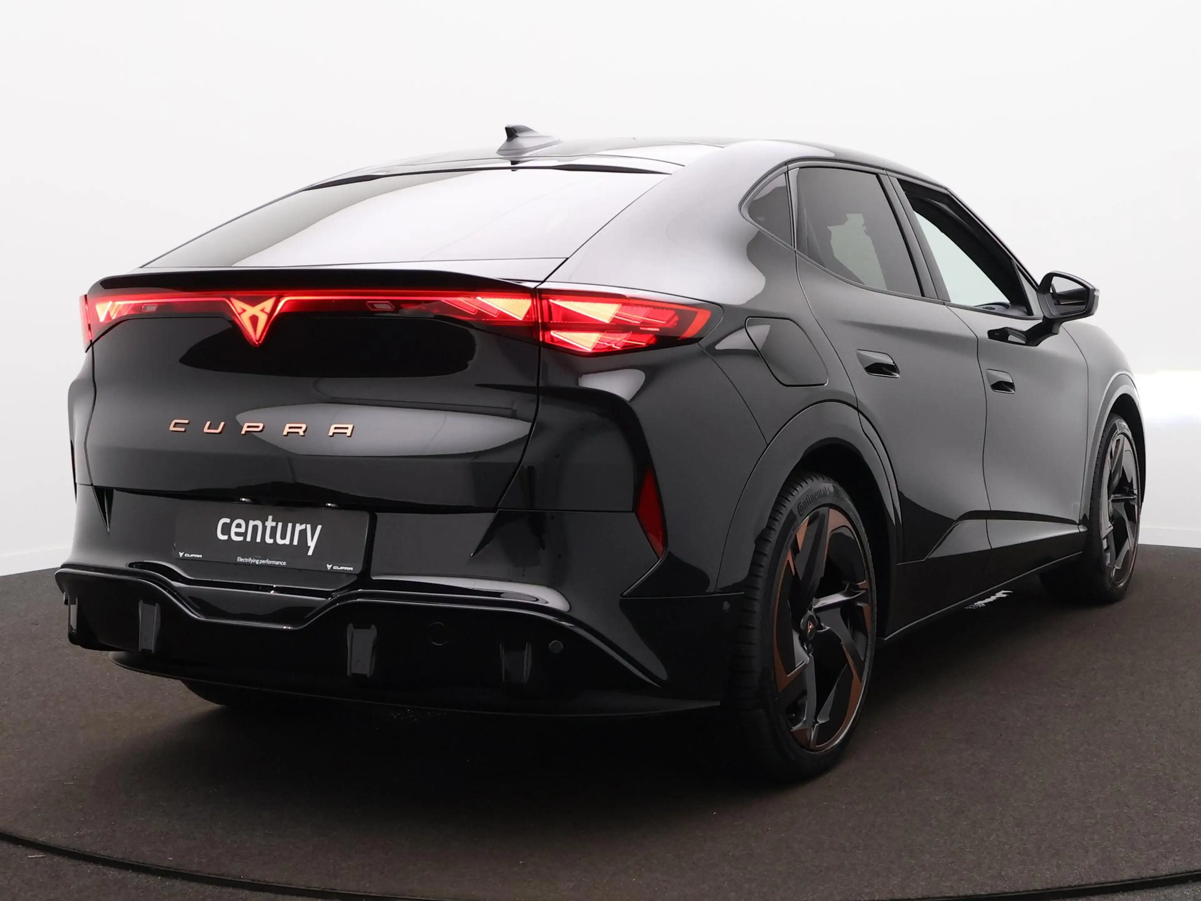 CUPRA Tavascan Adrenaline 82 kWh 210 kW / 286 pk / All Season / 2 — photo 5