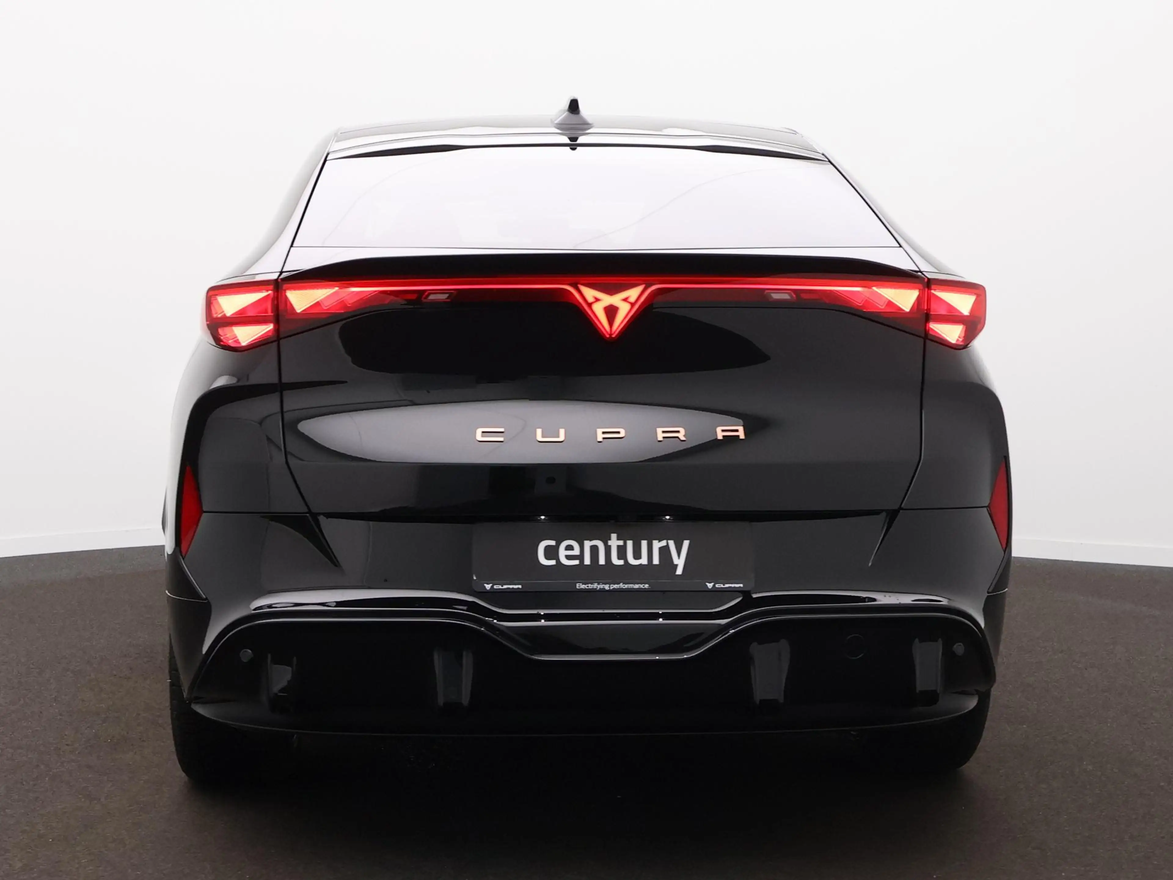 CUPRA Tavascan Adrenaline 82 kWh 210 kW / 286 pk / All Season / 2 — photo 6