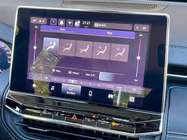 Jeep Compass view 18