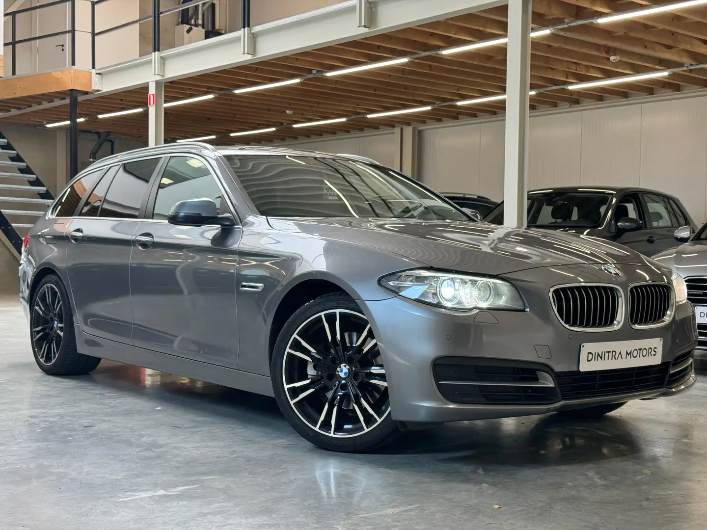 BMW 520 Touring dA Szürke - 1