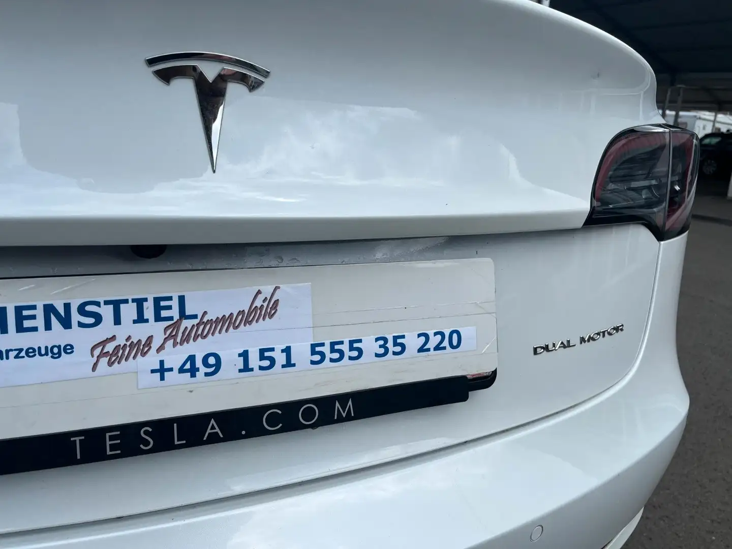 Tesla Model 3 LR Facelift+82KWh+Wärmepumpe Weiß - 2