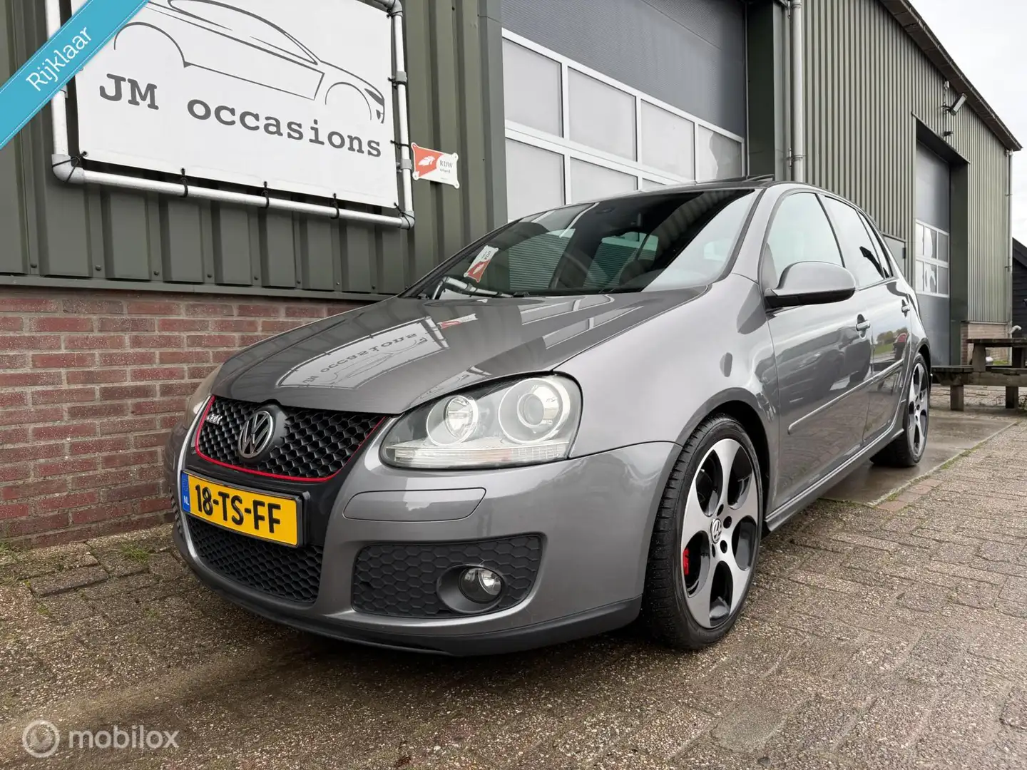 Volkswagen Golf GTI 2.0 TFSI DSG|Xenon|Leder|CarPlay|Pano|APK Nieuw Gris - 2