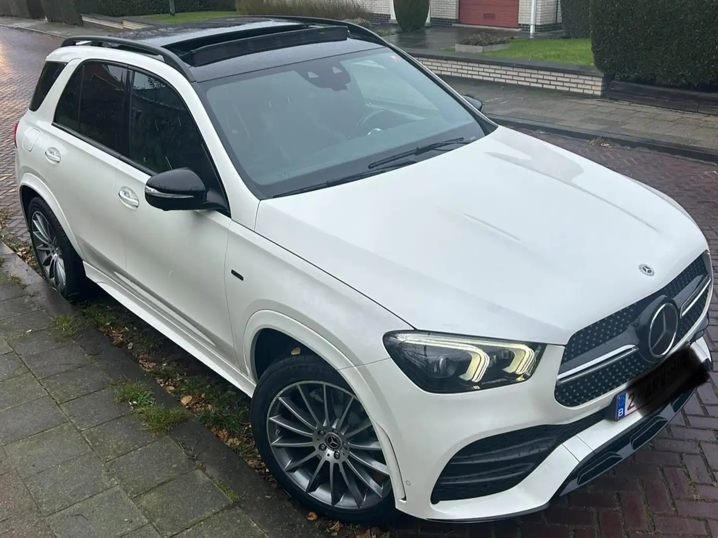 Mercedes-Benz GLE 350 GLE 350 de 4-Matic PHEV AMG Line NiGHT Wit - 1
