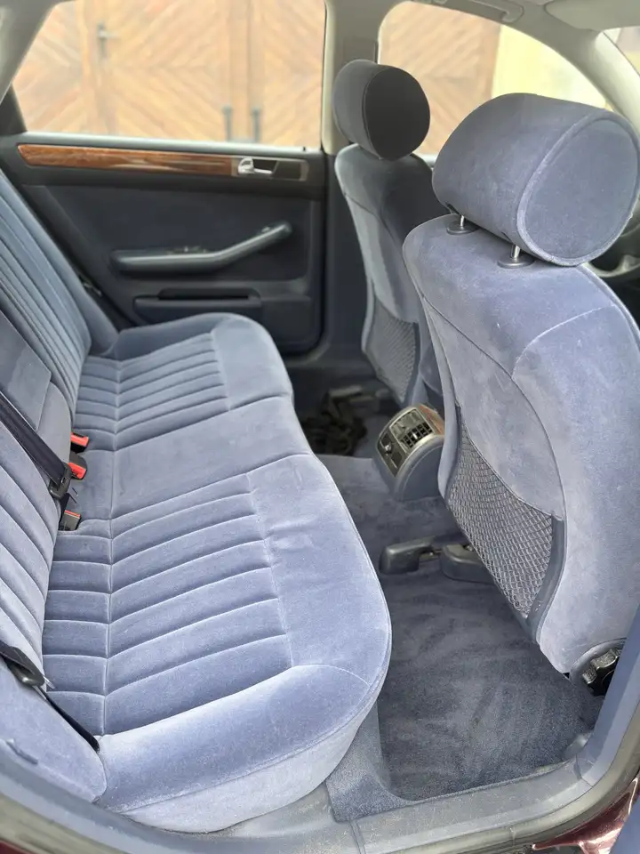 Audi A6 2.4, foto 6