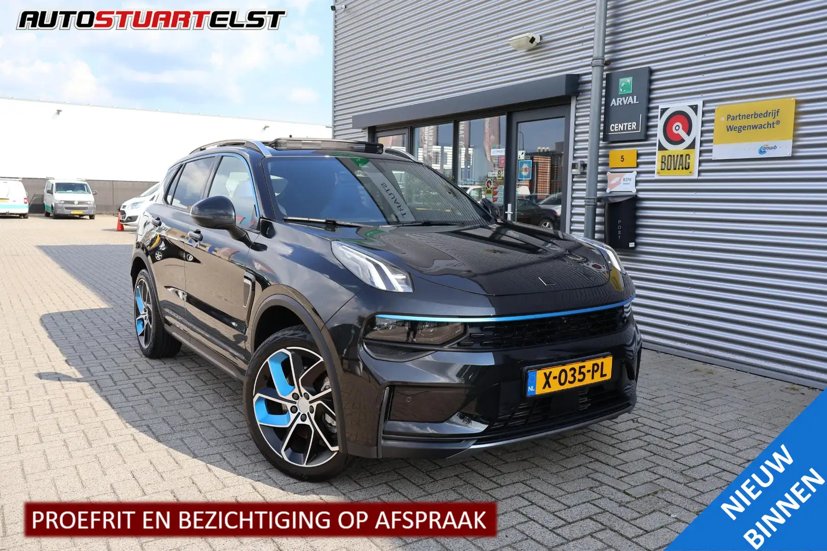 Lynk & Co 01 1.5 Modeljaar 24' | Pano | Trekhaak | 360' Cam | M Negro - 1