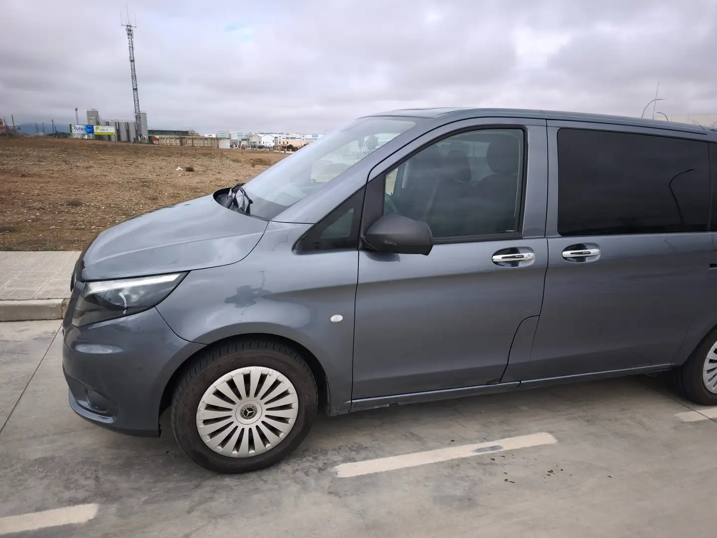 Mercedes-Benz Vito VITO 114 PRO TOURER Azul - 1