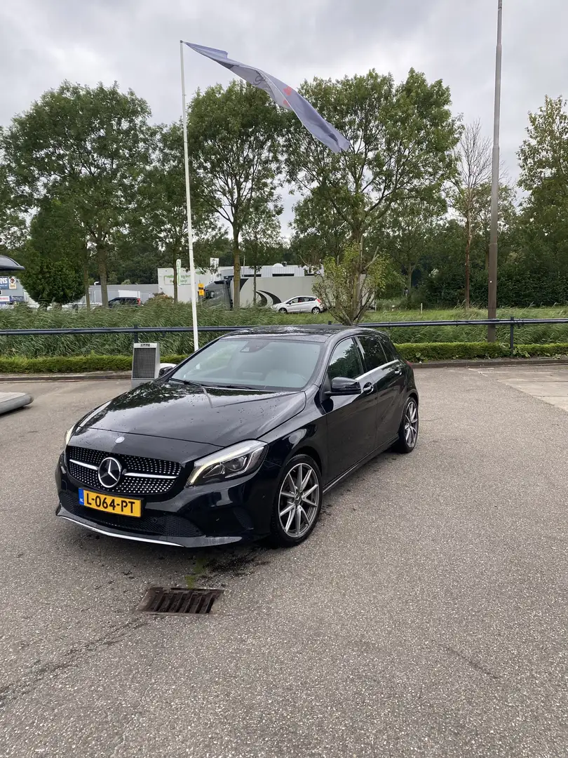 Mercedes-Benz A 200 A200 Noir - 1