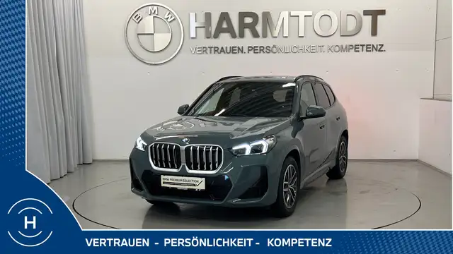 BMW X1 main image