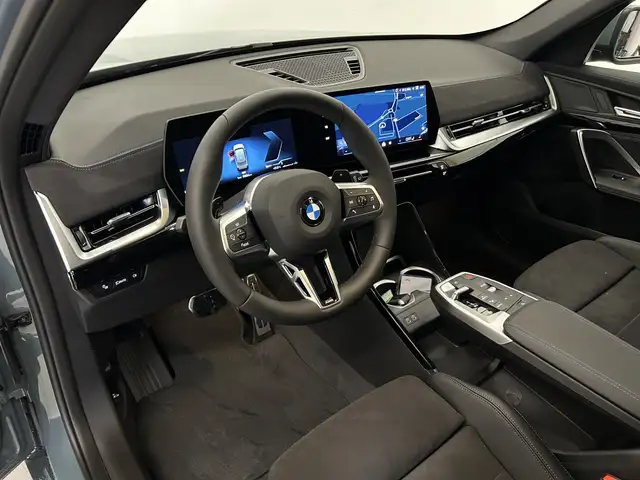 BMW X1 view 7