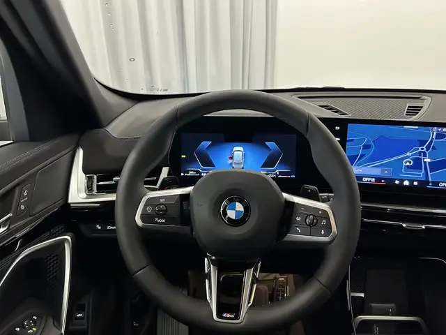 BMW X1 view 10