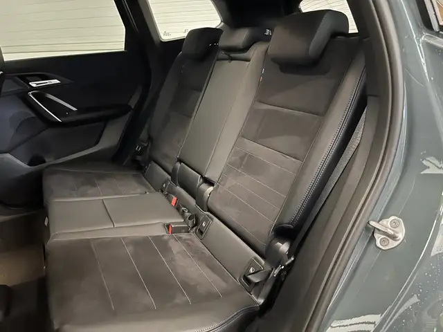 BMW X1 view 14