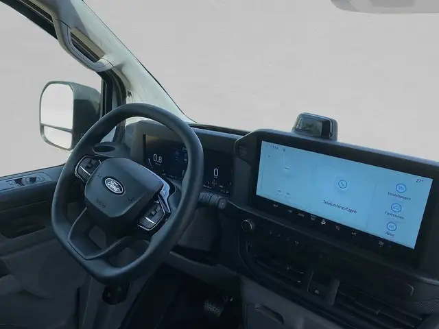 Ford Transit Custom view 4