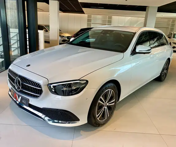 Mercedes-Benz E 200 9G Mild Hybr Luchtv./Distronic+/360/Augm.Reality