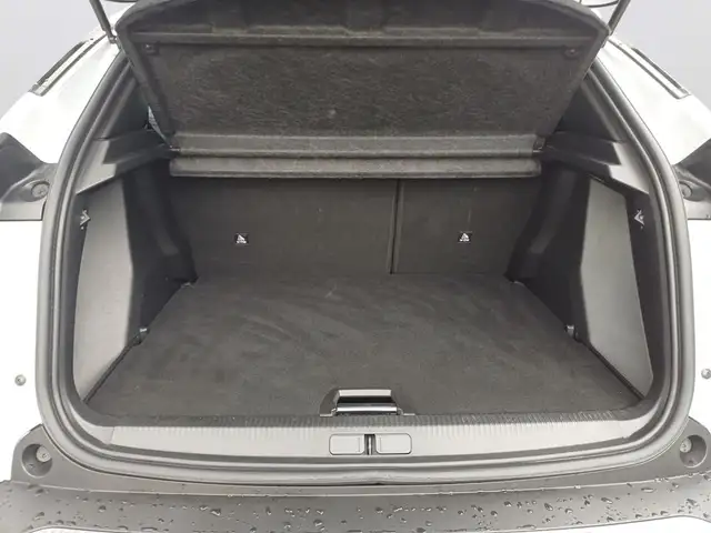 Peugeot 2008 view 7