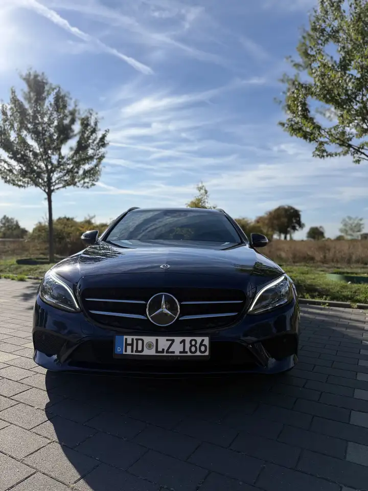 Mercedes-Benz C 220