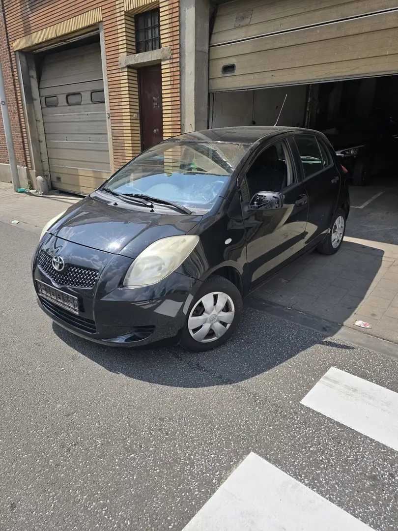 Toyota Yaris 1.0i VVT-i         EXPORT - 2