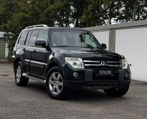 Mitsubishi Pajero 3.2 DI-D Intense