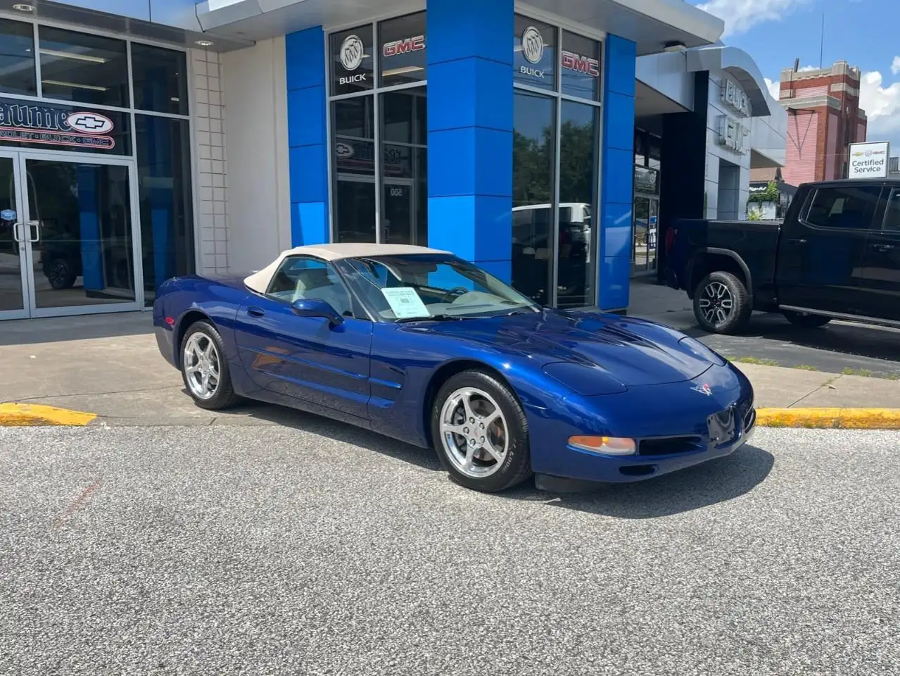 Chevrolet Corvette снимка Chevrolet Corvette