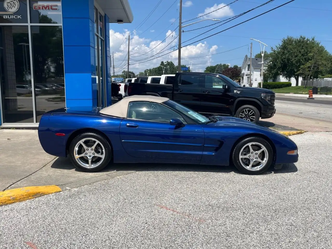Chevrolet Corvette снимка Chevrolet Corvette