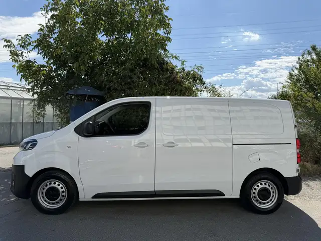 Toyota Proace view 6