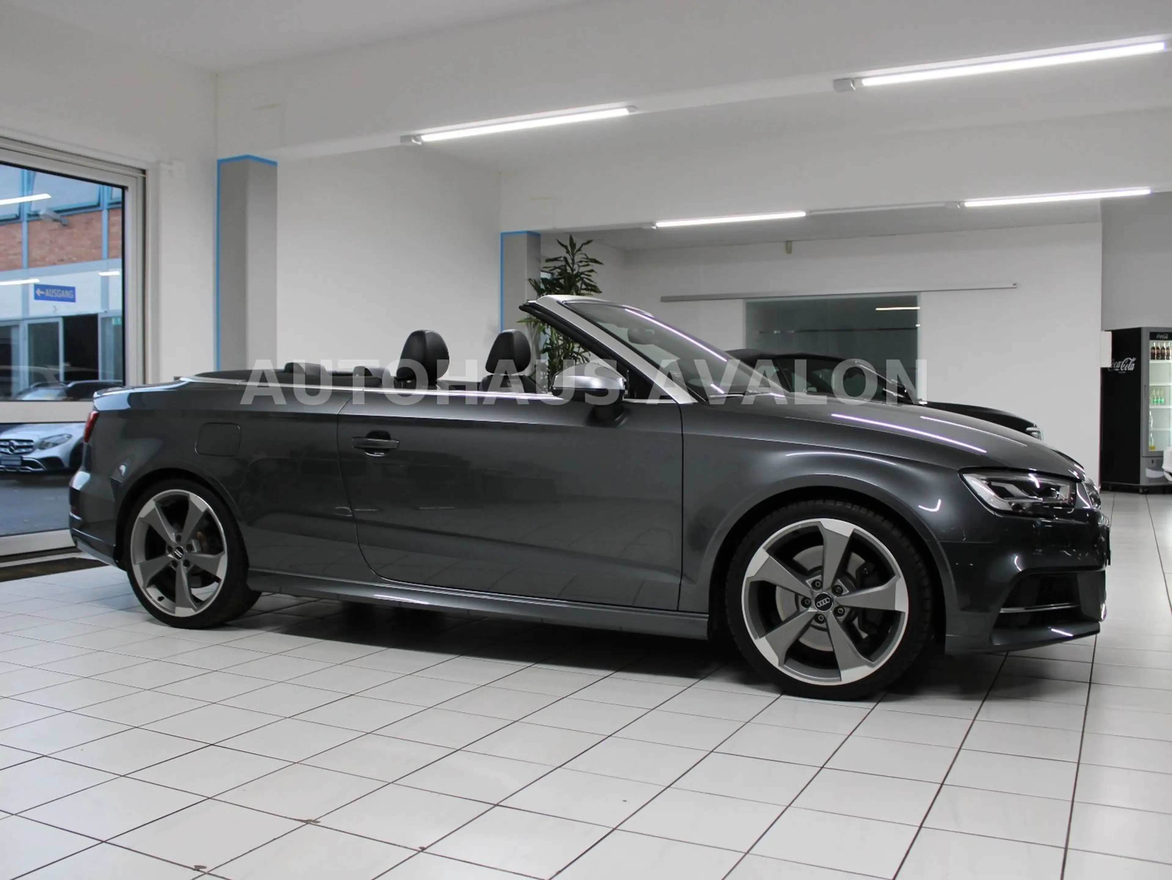 Audi S3 Cabrio quattro 1.HAND*MATRIX~ACC~MMI~B&O~KEYL — photo 2